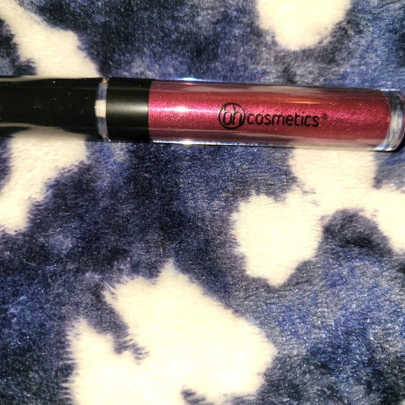 BH Cosmetics Metallic Liquid Lipstick - Picture 3 of 3
